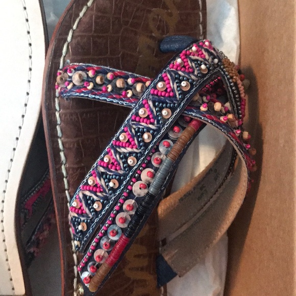 SAM EDELMAN FLATS - Picture 3 of 6